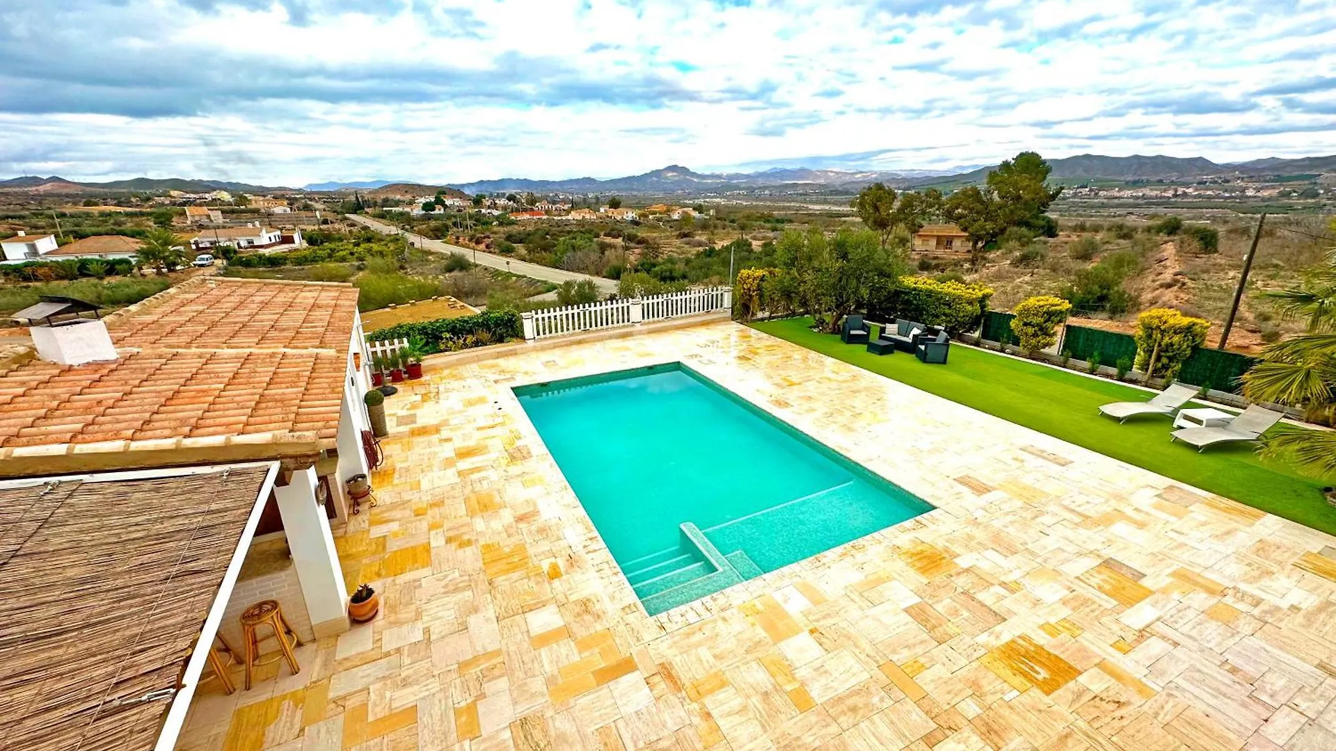 Casa Rural Las Golondrinas Huércal-Overa